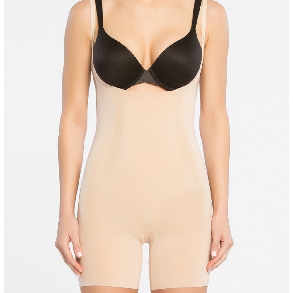 Spanx Oncore Open Bust MT Bodysuit